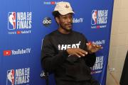 雷电竞-字母哥巅峰对决，大坂直美与40激战MAD分钟，战术调整胜负难料！的简单介绍