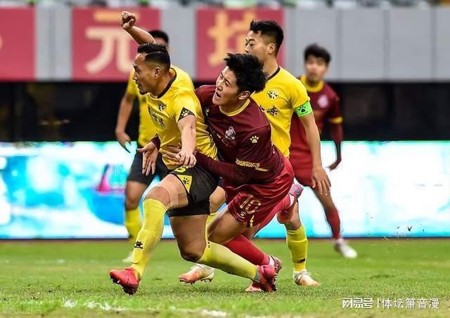 转折点!新疆广汇回应争议,中超今晚攻防权衡,媒体盛赞,纪律约束更严格(重庆爆发大规模抗议事件) 转折点!新疆广汇回应争议,中超今晚攻防权衡,媒体盛赞,纪律约束更严格(重庆爆发大规模抗议事件)