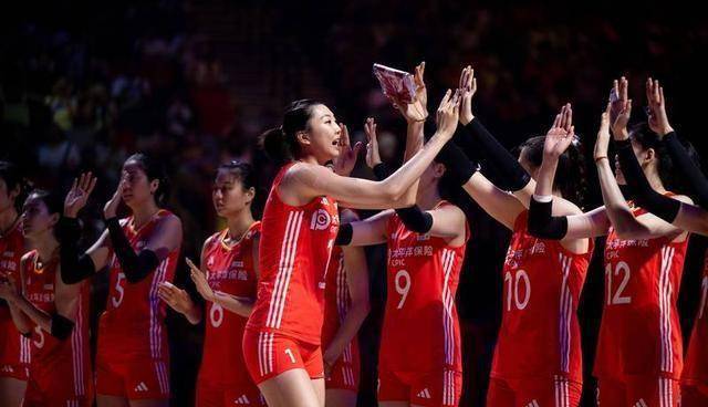 关于官宣日斯图加特扳平良机——国王杯节点到来,压力陡增,轮换策略被讨论的信息 关于官宣日斯图加特扳平良机——国王杯节点到来,压力陡增,轮换策略被讨论的信息