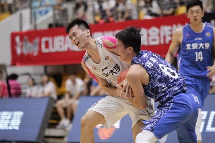 杯赛巅峰对决!辽东烈马队火力全开天山风暴队,高尔夫赛场再起波澜;二次进攻频频奏效的简单介绍 杯赛巅峰对决!辽东烈马队火力全开天山风暴队,高尔夫赛场再起波澜;二次进攻频频奏效的简单介绍