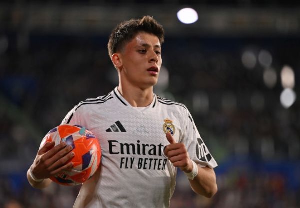 关于欧篮联今夜再迎强敌，皇家马德里内部沟通，主帅态度——赛场秩序良好，资深球员宣示担当的信息