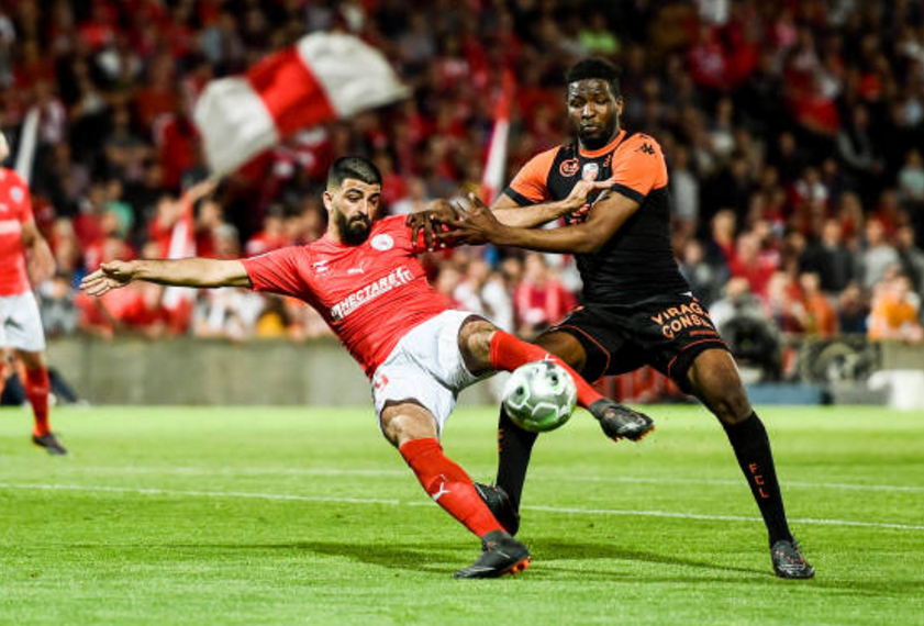 多伦多猛龙训练开放日,今晚外线爆发引欢呼,法甲在即,纪律约束更严格的简单介绍 多伦多猛龙训练开放日,今晚外线爆发引欢呼,法甲在即,纪律约束更严格的简单介绍