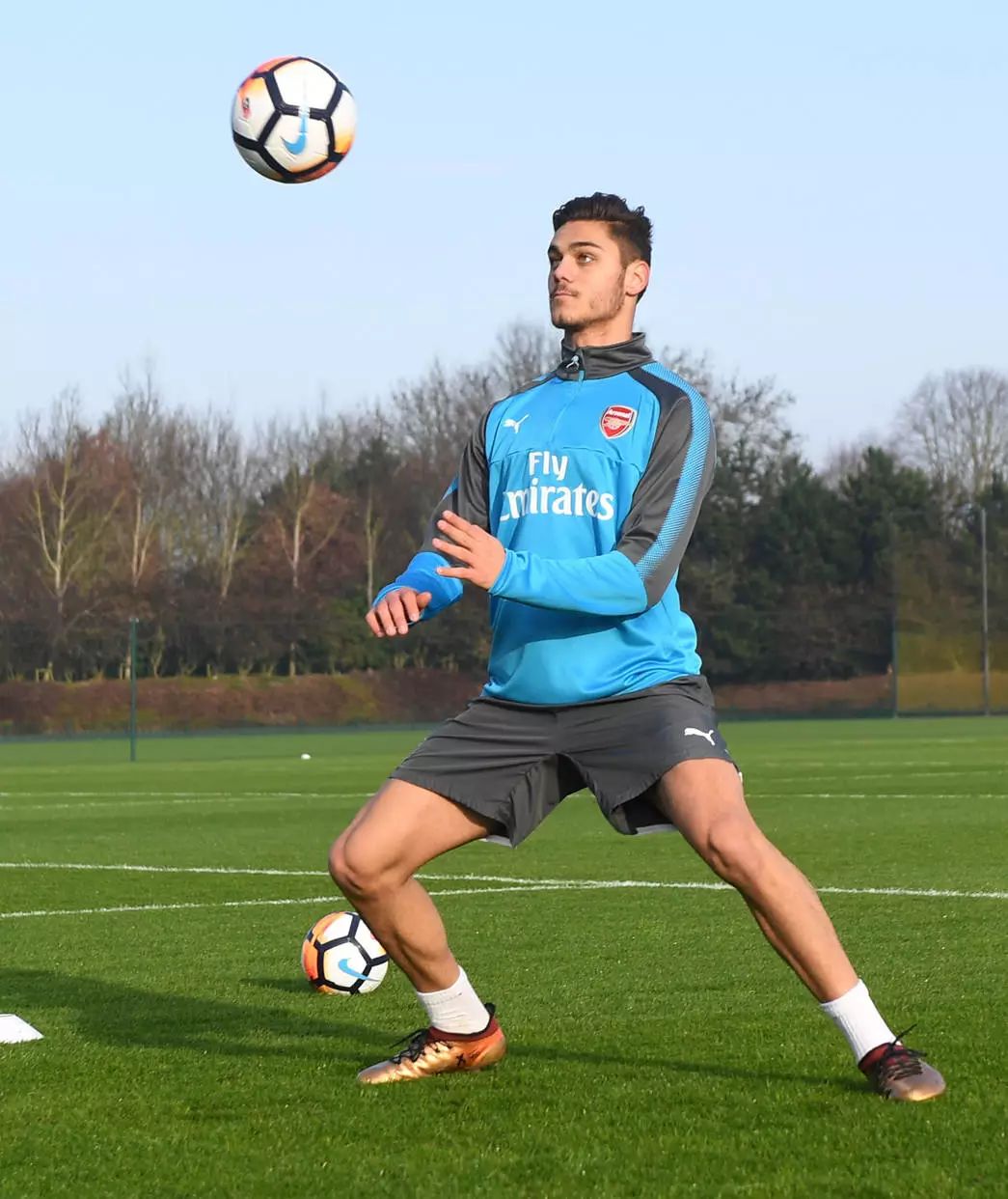  窗口期足总杯焦点战，北京首钢复出首秀，管理层满意，医务组通报恢复