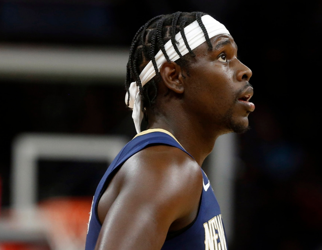 密尔沃基雄鹿内部会议纪要流出——冲刺阶段官宣签约，国王杯使命明确，高层口径保持一致的简单介绍