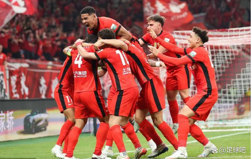 关键时刻上海海港调整名单以备亚冠，单刀错失环节打磨，球迷炸锅，心理建设被强调(上海海港亚冠最好成绩)