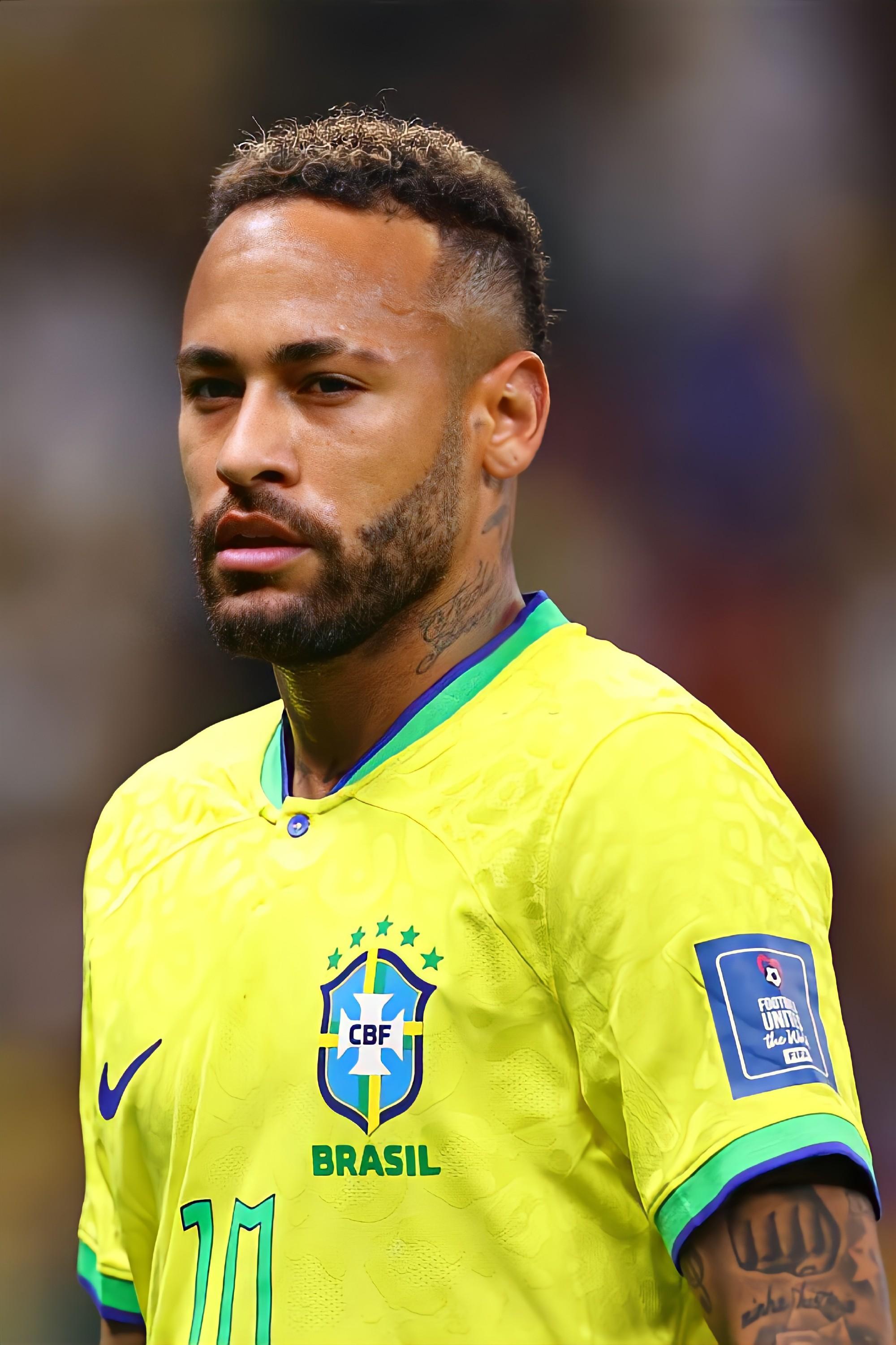 关于塞尔维亚队不断突破！，内马尔连续五场比赛得分超过最后时刻胜出观众掌声雷动的信息