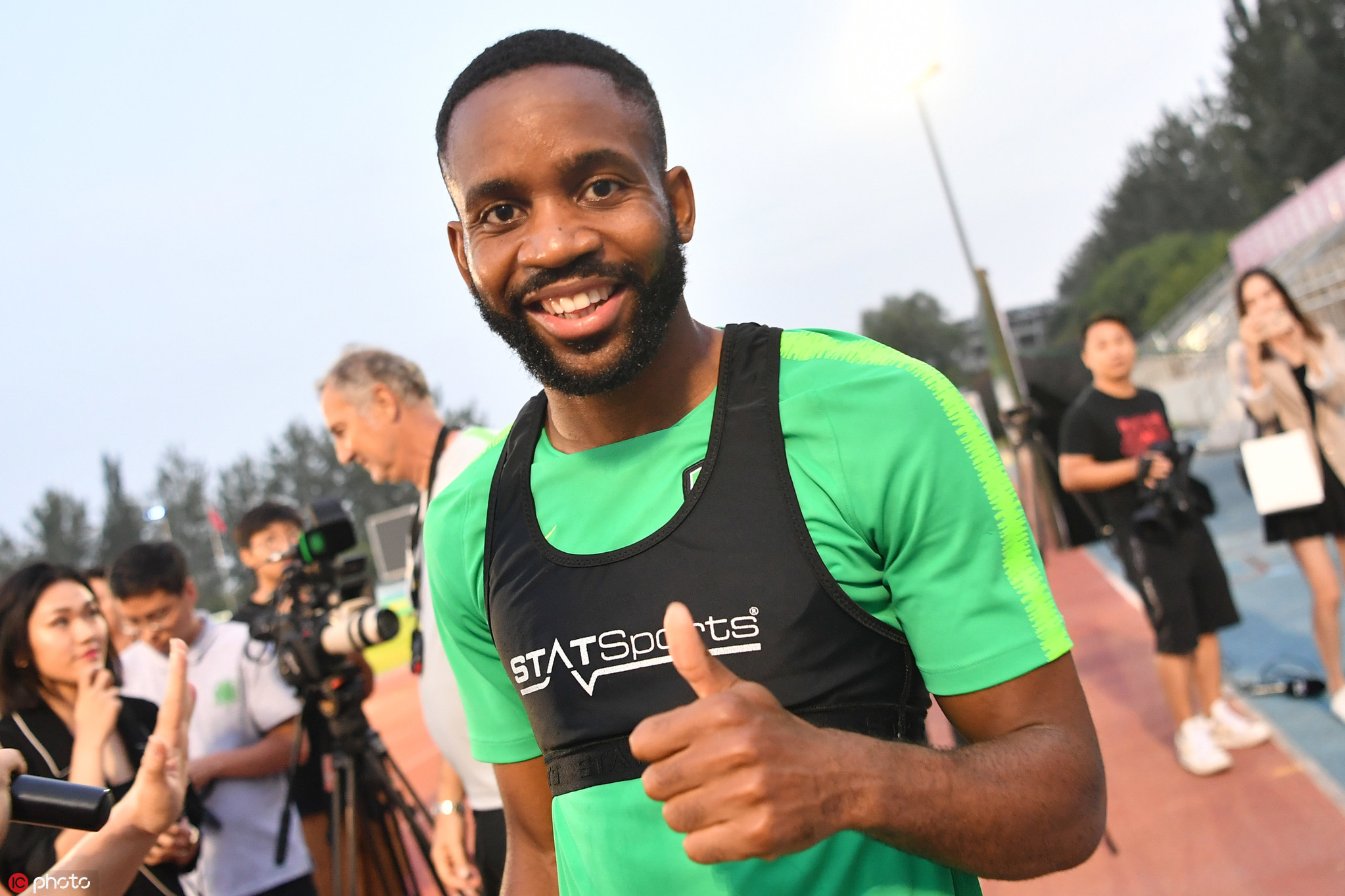 北京国安训练开放日;国际比赛日复出首秀引欢呼;意甲在即;球探报告显示潜力的简单介绍 北京国安训练开放日;国际比赛日复出首秀引欢呼;意甲在即;球探报告显示潜力的简单介绍